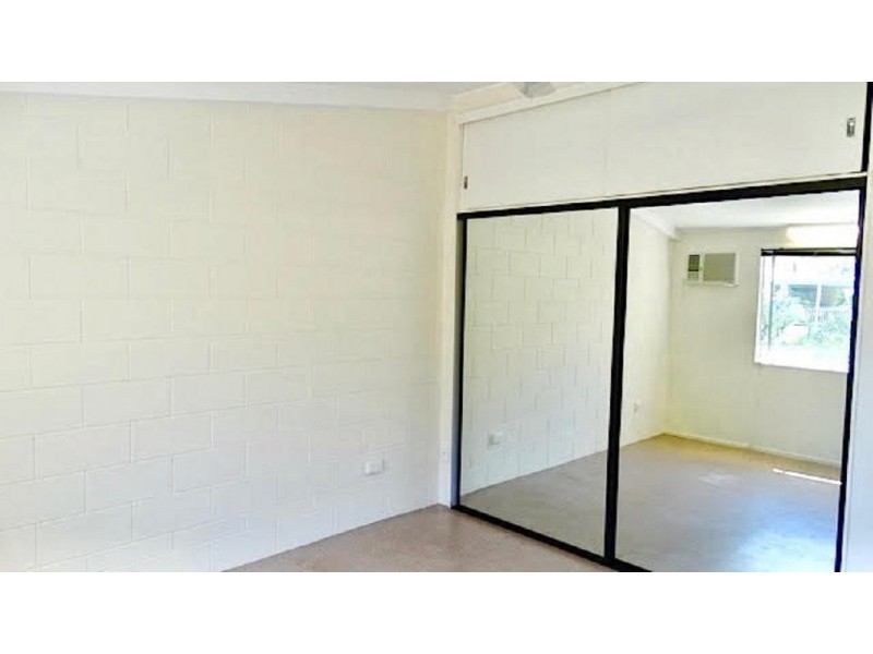 4/64 Robertson Street, Railway Estate QLD 4810