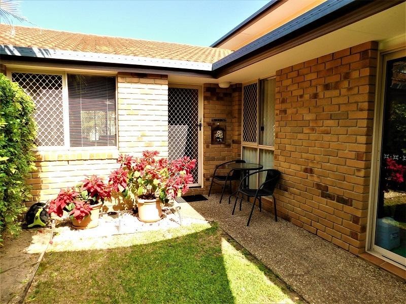 461 Pine Ridge Road, Runaway Bay QLD 4216