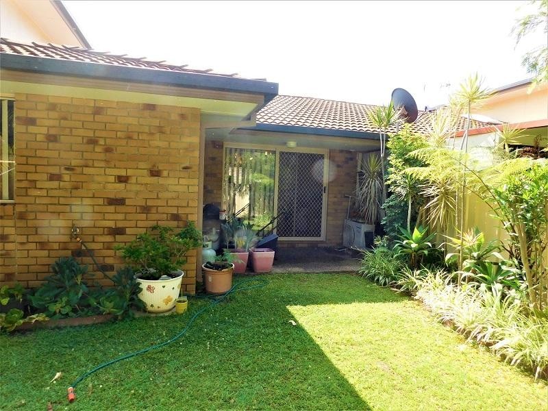 461 Pine Ridge Road, Runaway Bay QLD 4216