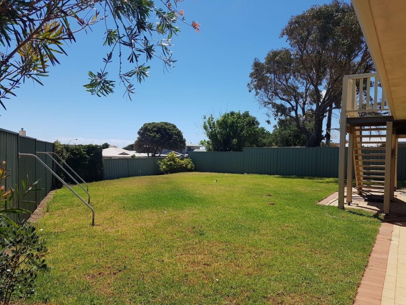 94 Damepattie Drive, Two Rocks WA 6037