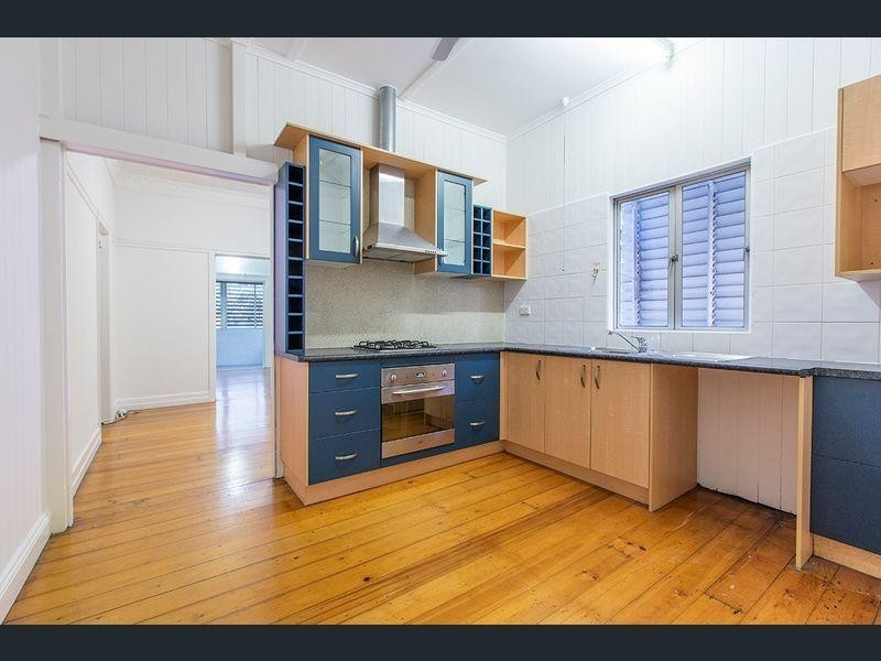 836 Sandgate Road, Clayfield QLD 4011