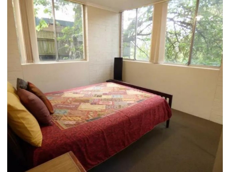 2/14 Challinor Street, Auchenflower QLD 4066