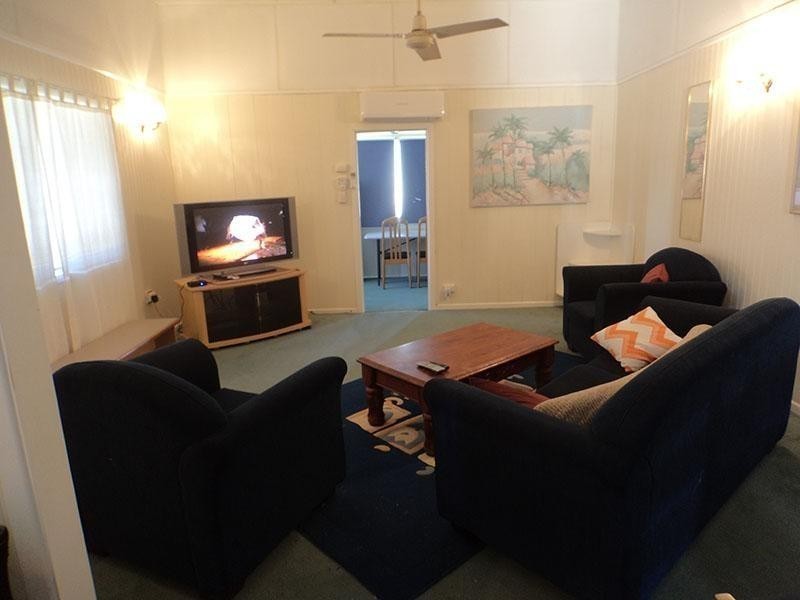 42 Bouverie Street, Mundubbera QLD 4626