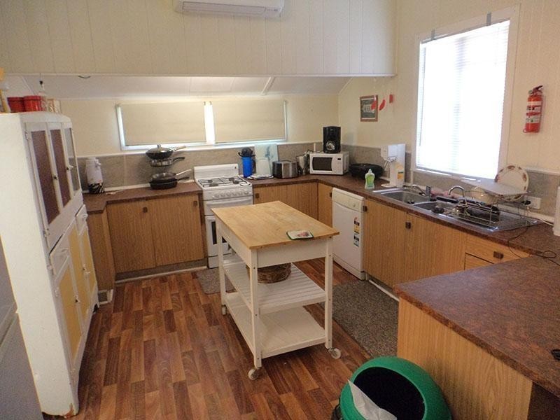 42 Bouverie Street, Mundubbera QLD 4626