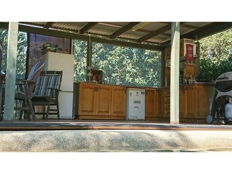 99 Toolakea Beach Road, Bluewater QLD 4818