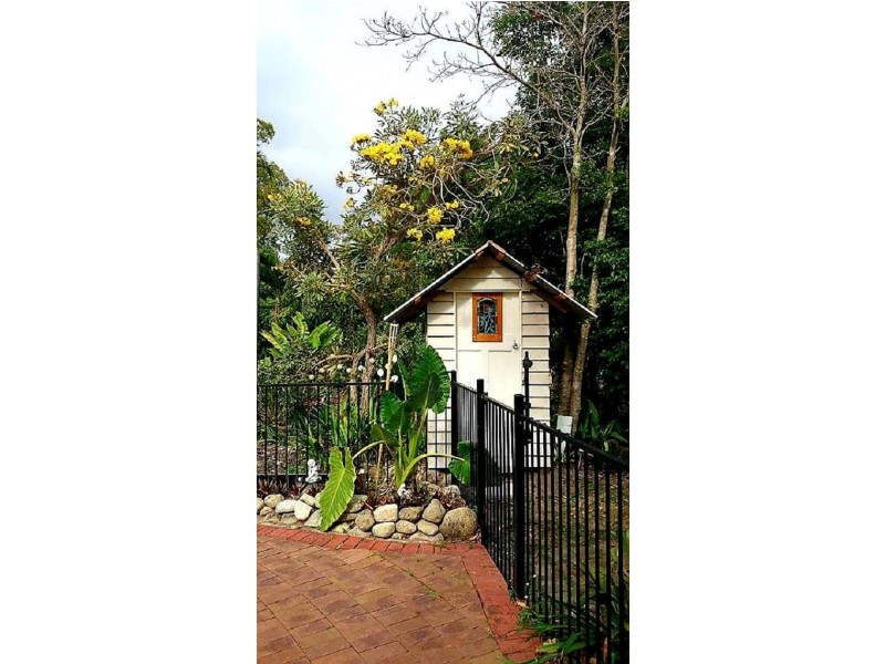 99 Toolakea Beach Road, Bluewater QLD 4818