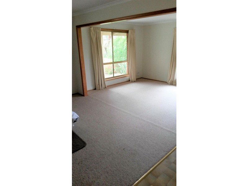 1 Easons Road, Buninyong VIC 3357