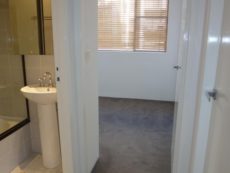 2/69-75 Cook Road, Centennial Park NSW 2021