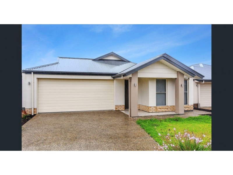 30 Blanche Parade, Hindmarsh Island SA 5214