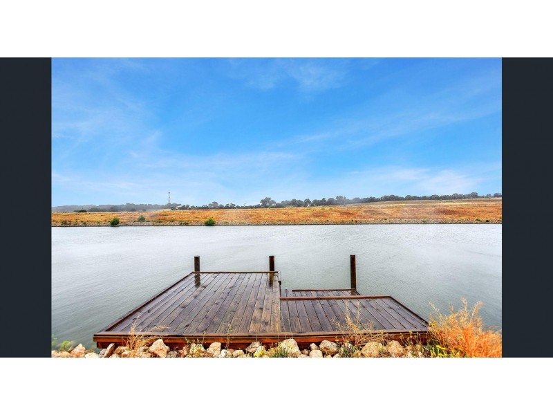 30 Blanche Parade, Hindmarsh Island SA 5214