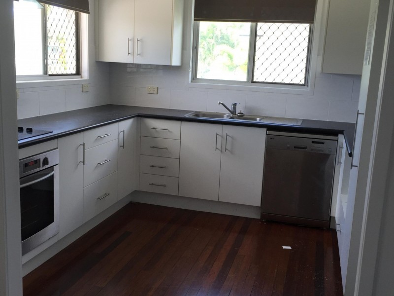 97 Rice Street, Park Avenue QLD 4701