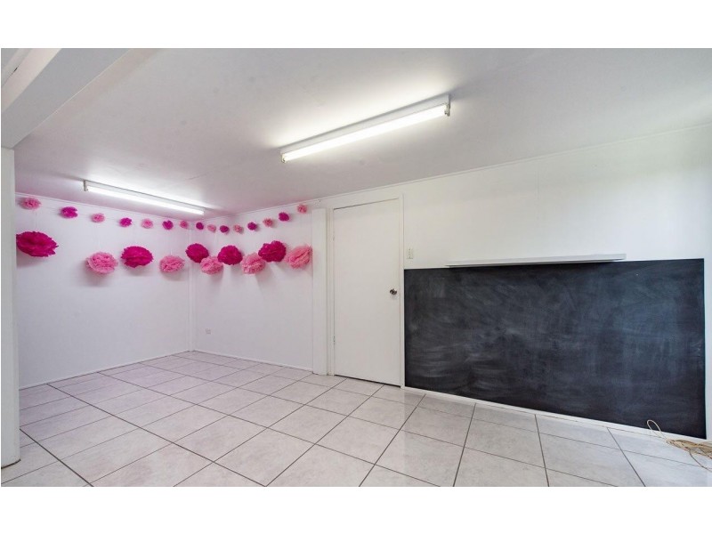 97 Rice Street, Park Avenue QLD 4701