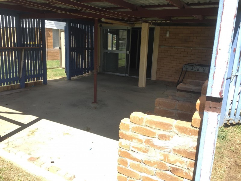 97 Rice Street, Park Avenue QLD 4701