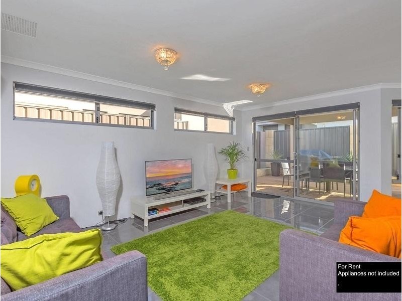 10 Duyfken Road, Jindalee WA 6036