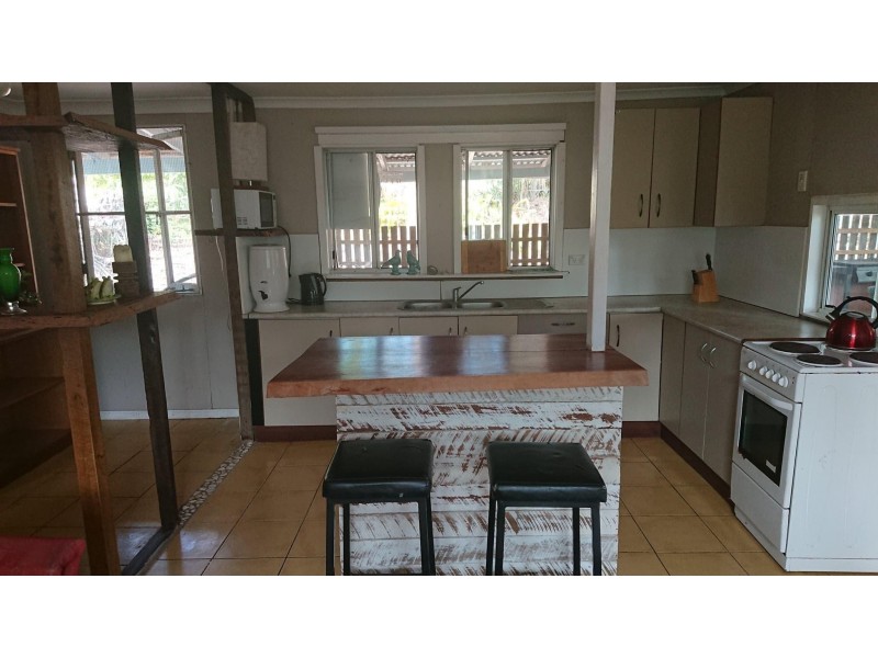 40 Tyree Road, Mount Julian QLD 4800