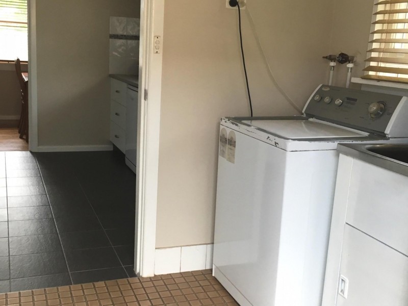 24 Gilbert Street, Dubbo NSW 2830