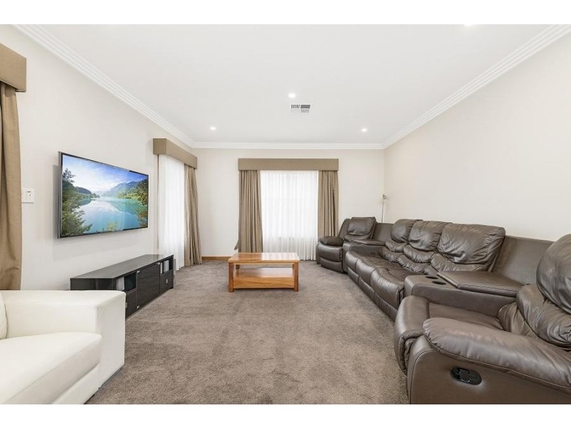 34 Alexandra Crescent, Harrington Park NSW 2567