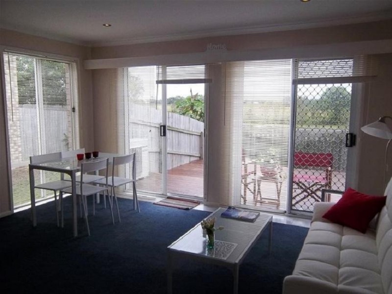 84 Highfield Drive, Merrimac QLD 4226