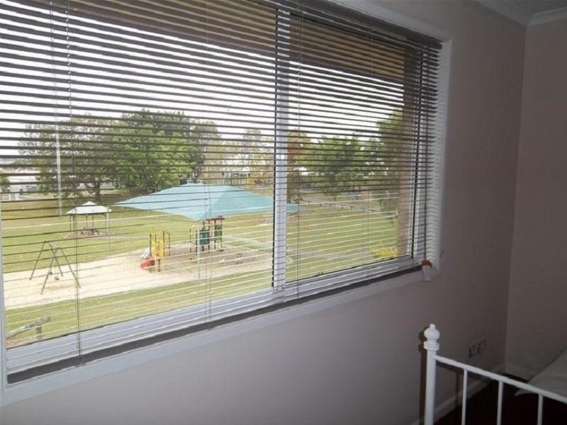 84 Highfield Drive, Merrimac QLD 4226