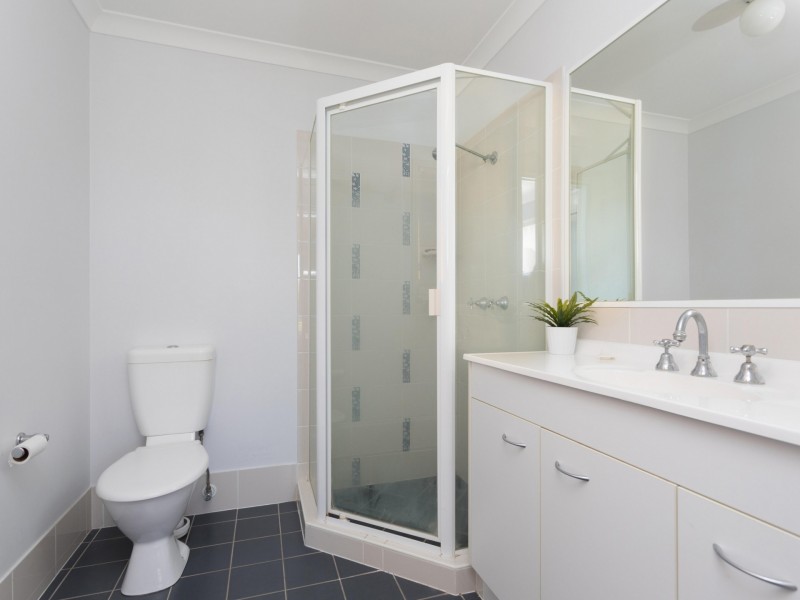 35 Michigan Crescent, Parkinson QLD 4115