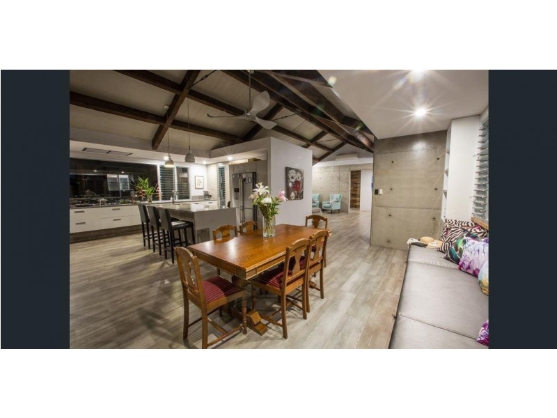 13 Voyager Street, South Mission Beach QLD 4852