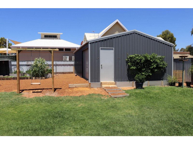 56 Antares Street, Southern Cross WA 6426