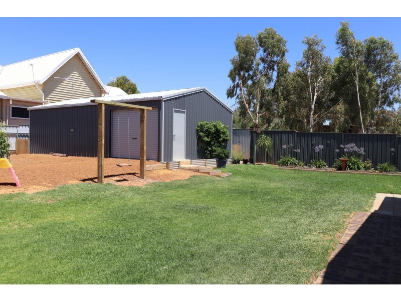 56 Antares Street, Southern Cross WA 6426