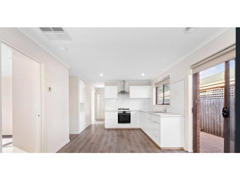 220 Centenary Avenue, Kurunjang VIC 3337