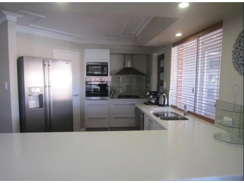 17 Imari Retreat, Mindarie WA 6030