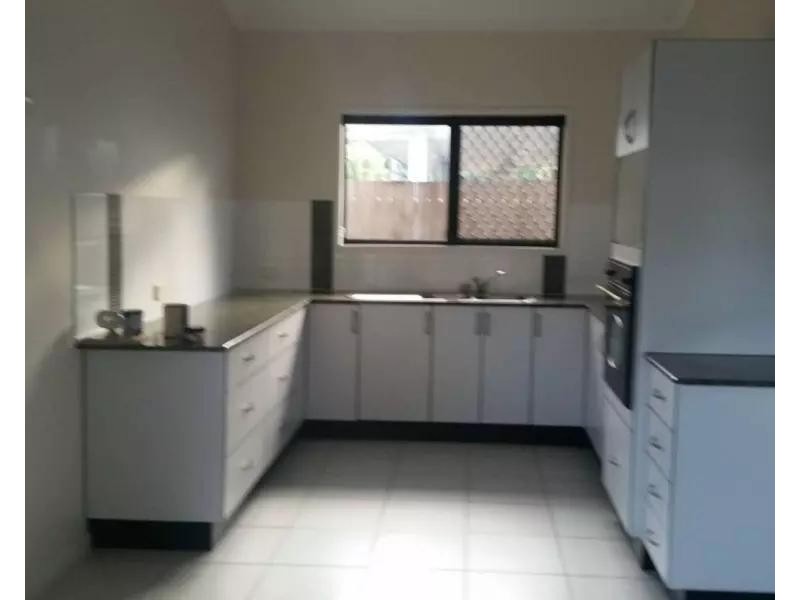 Kewarra Beach QLD 4879