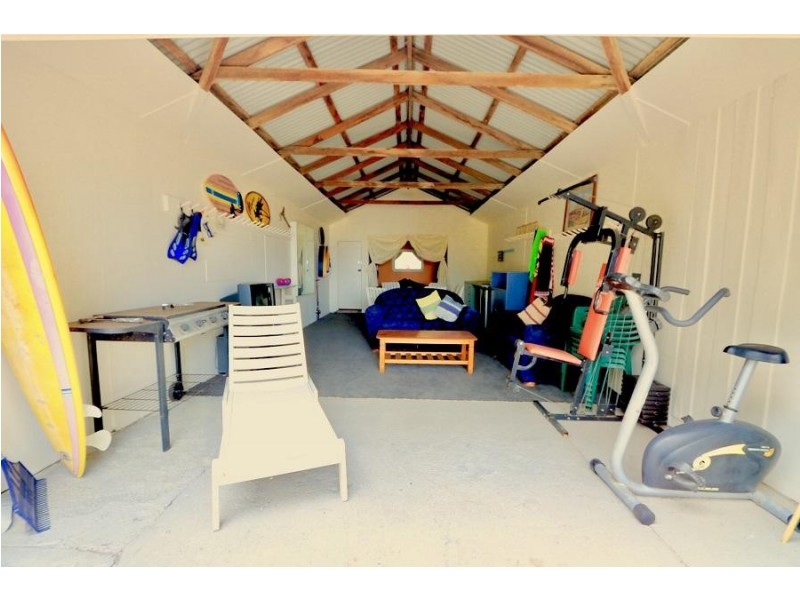 Beach Box/Boatshed 70 Section 6 Point Nepean Road, Mccrae VIC 3938