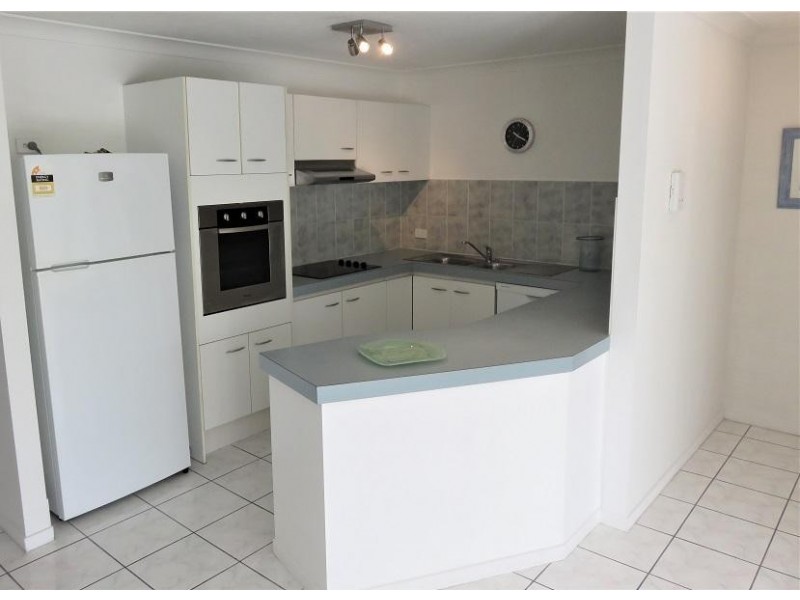 * Seagull Avenue, Mermaid Beach QLD 4218