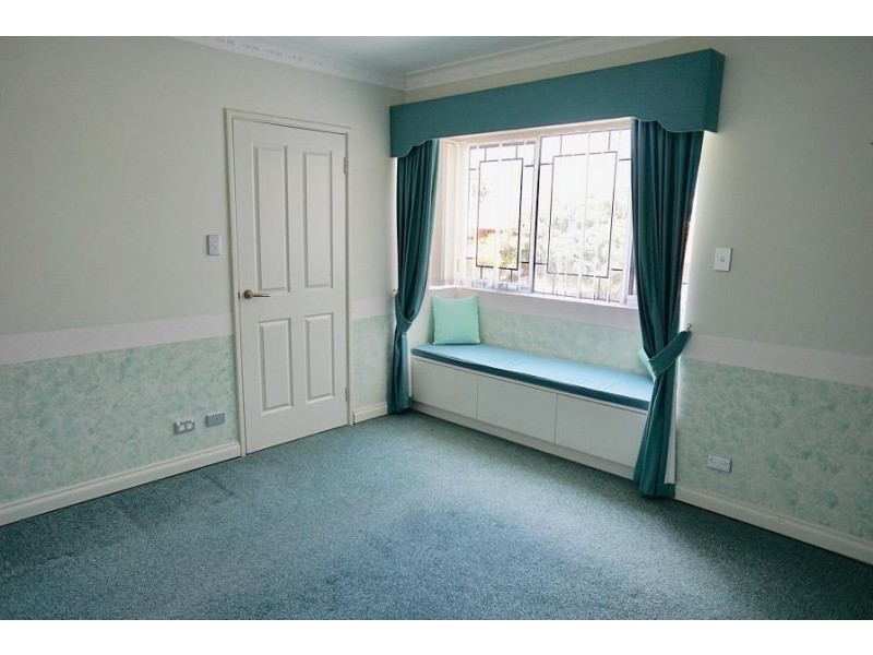 83 Cook Avenue, Hillarys WA 6025