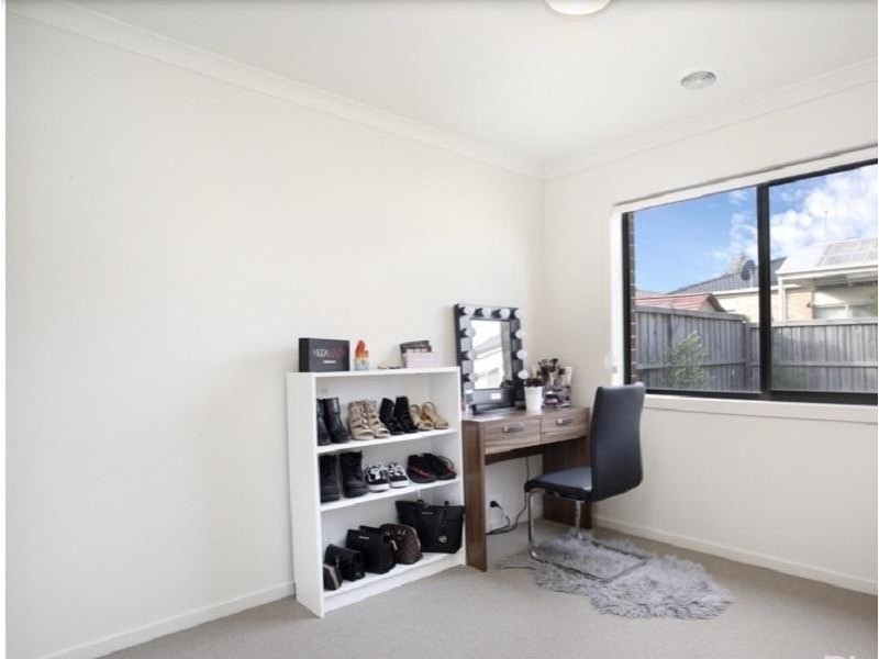 35 Morningside Boulevard, Cranbourne West VIC 3977