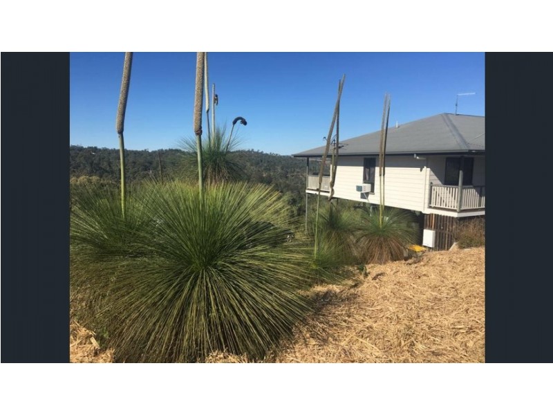 211 Boomerang Drive, Kooralbyn QLD 4285