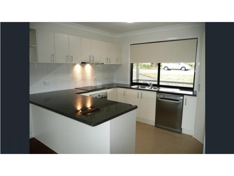 211 Boomerang Drive, Kooralbyn QLD 4285