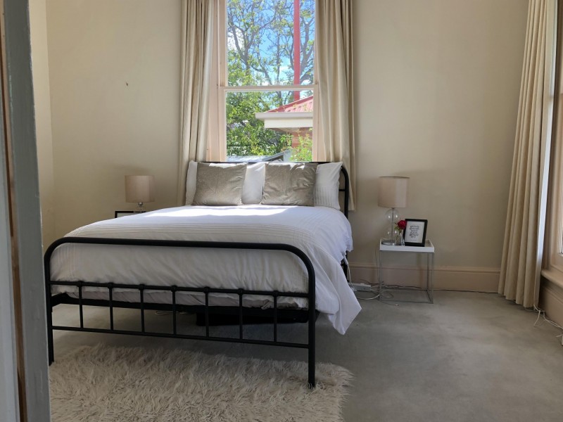 122 Augusta Road, Lenah Valley TAS 7008