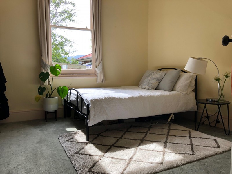 122 Augusta Road, Lenah Valley TAS 7008