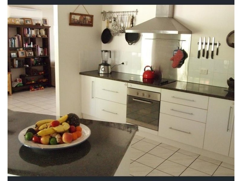 8 Kwila Street, Wongaling Beach QLD 4852