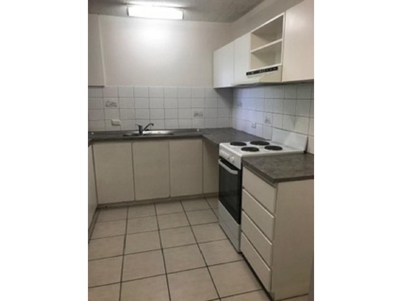 4/72 Military Road, Tennyson SA 5022