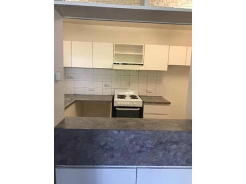 4/72 Military Road, Tennyson SA 5022