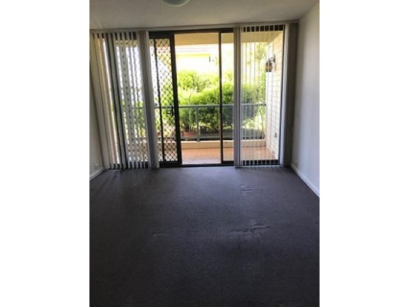 4/72 Military Road, Tennyson SA 5022