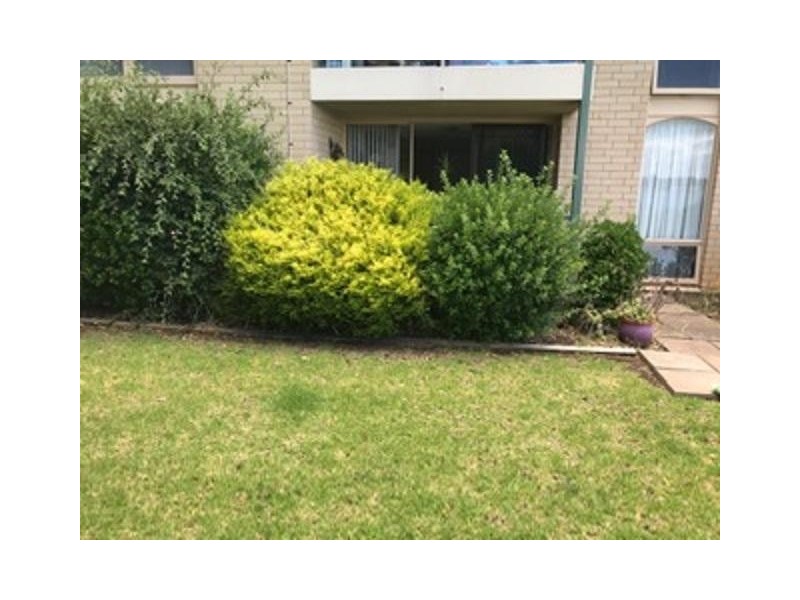 4/72 Military Road, Tennyson SA 5022