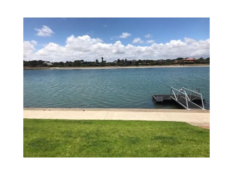 4/72 Military Road, Tennyson SA 5022