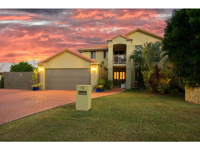 73 Oakview Circuit, Brookwater QLD 4300