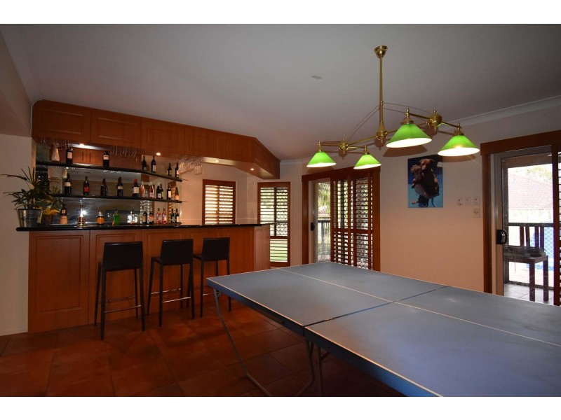 73 Oakview Circuit, Brookwater QLD 4300