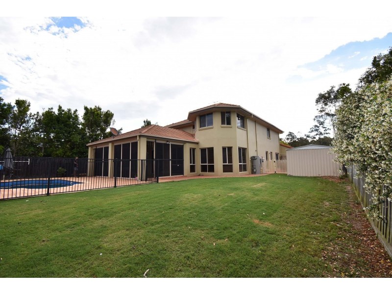 73 Oakview Circuit, Brookwater QLD 4300