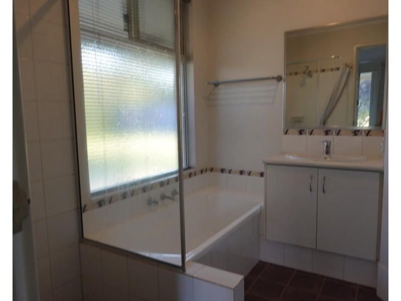 16 Salmon Gum Retreat, Donnybrook WA 6239