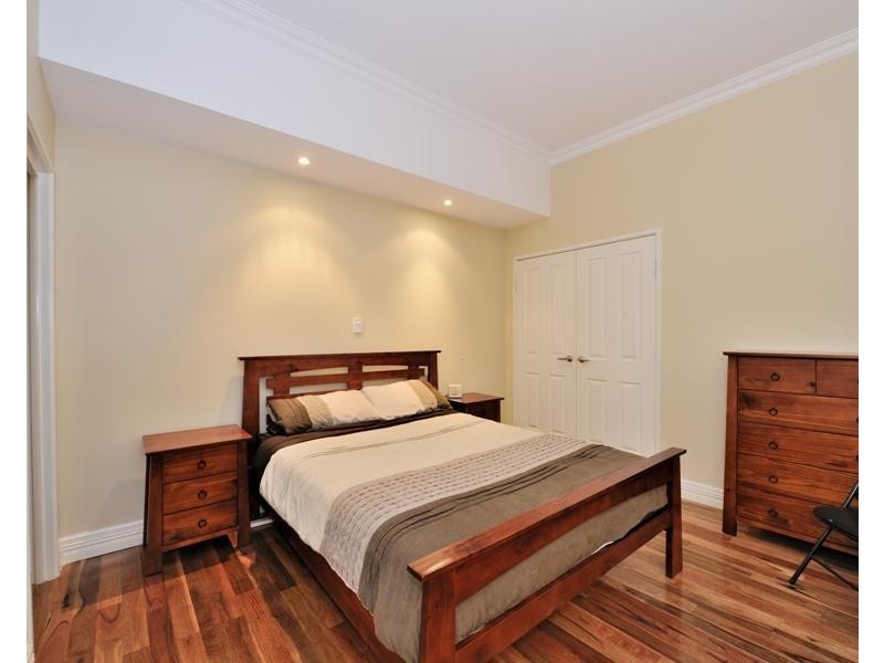 4/26 The Crescent, Midland WA 6056