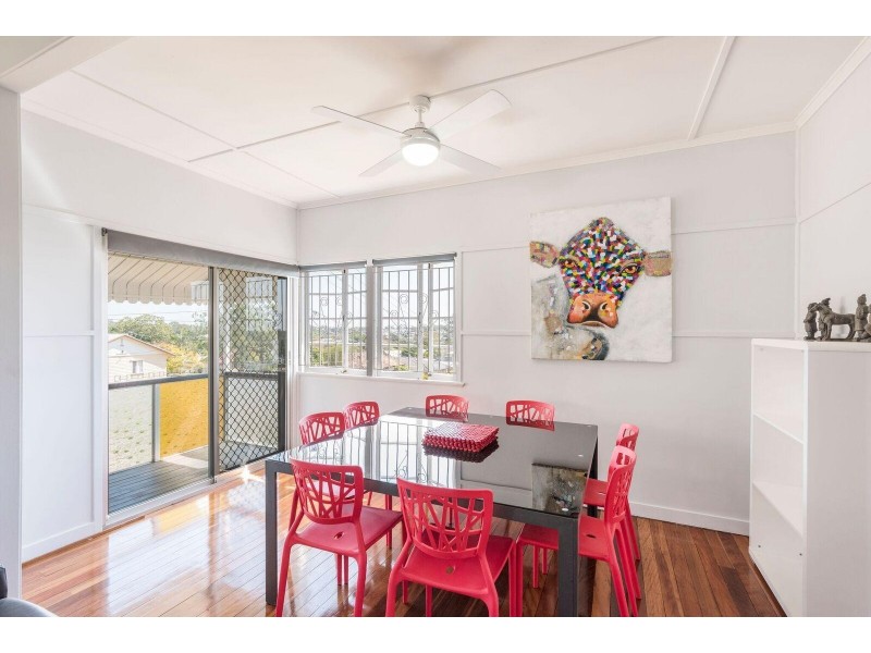 * Rea Street, Carina Heights QLD 4152